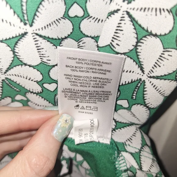 Express Shamrock Top - Picture 4 of 4